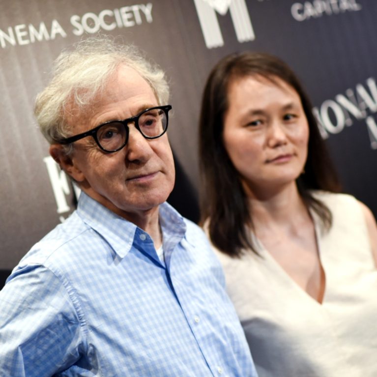 Φάκελοι Epstein: Η σχέση με τους Woody Allen και Soon-Yi Previn, ο εμετός για το #MeToo και τα «καρφιά» για τον Chalamet