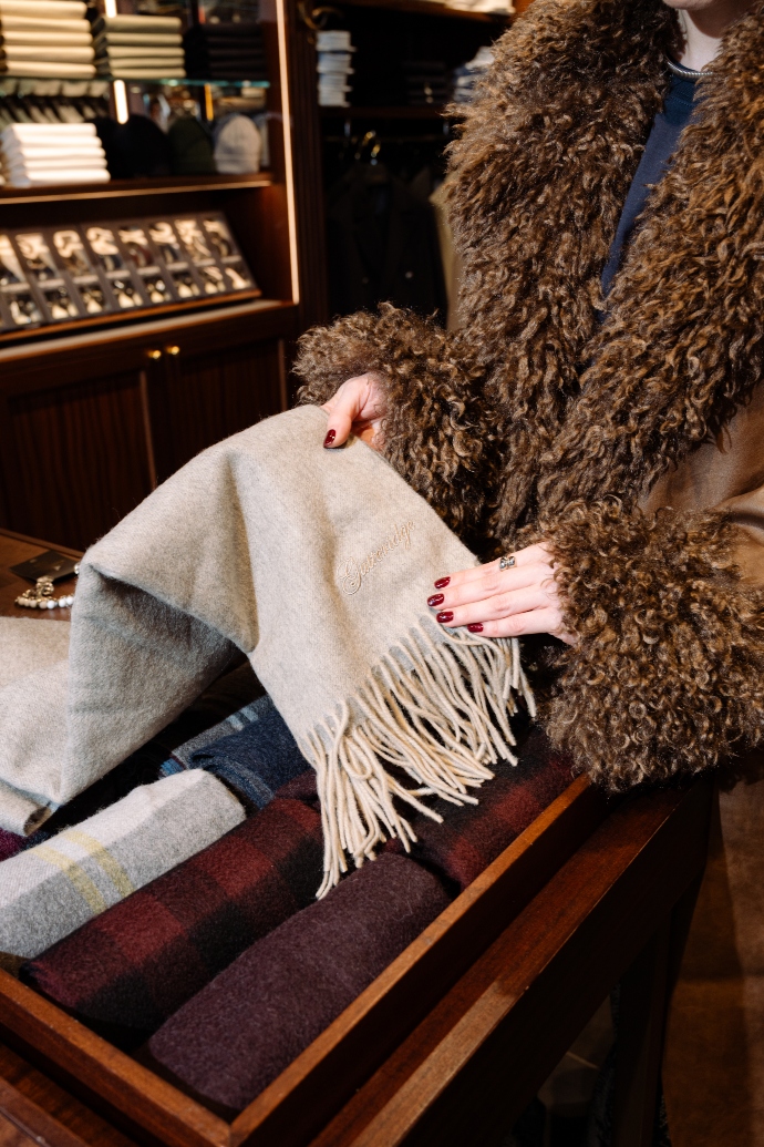 Fashion meets romance: 9 προτάσεις δώρων για εκείνον από αγαπημένα designer brands για τον Άγιο Βαλεντίνο