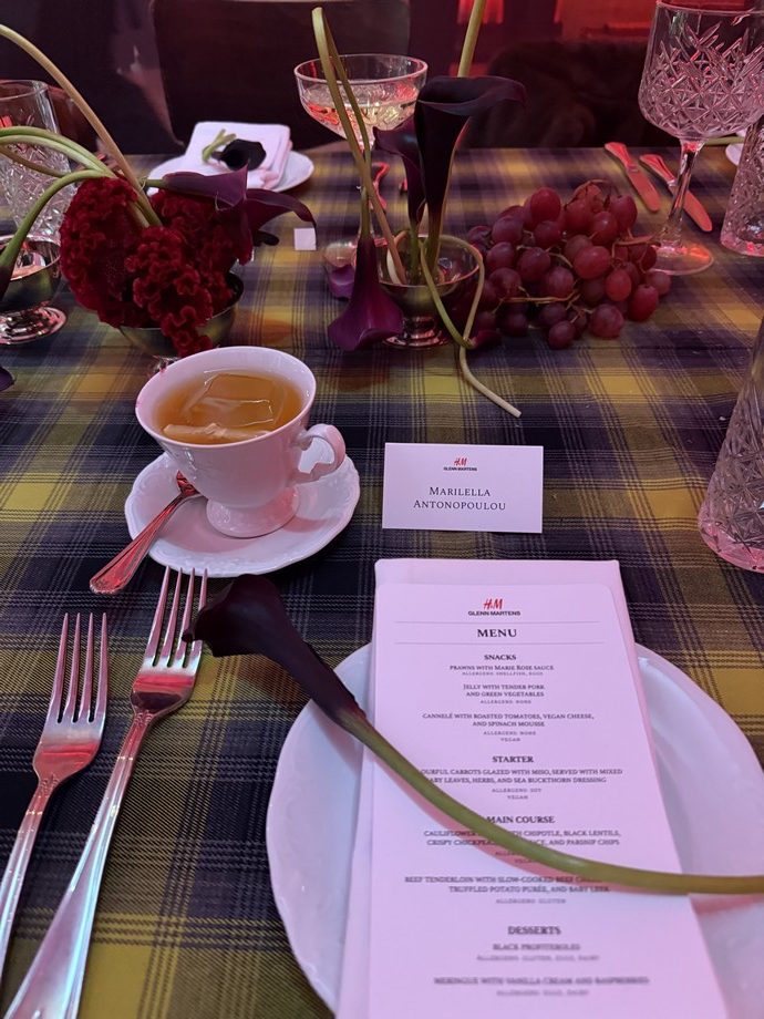 Glenn Martens X H&M: Ζήσαμε την απόλυτη βραδιά εκκεντρικής βρετανικής φινέτσας στη Βαρσοβία