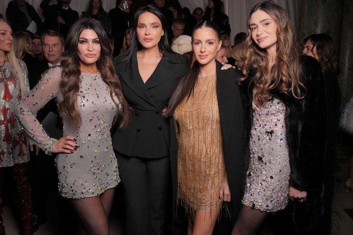 Celia Kritharioti Σίλια Κριθαριώτη