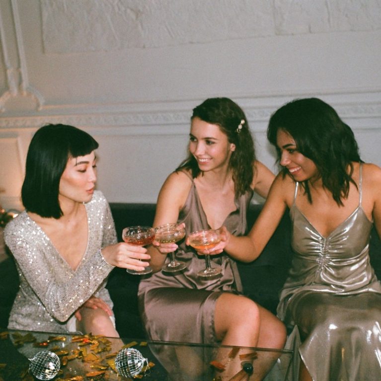 Τα 5 ζώδια που λατρεύουν τα Χριστούγεννα. Τα ξωτικά του Άι Βασίλη