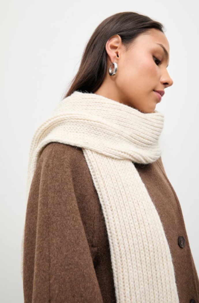 μάλλινο κασκόλ