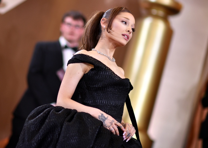 διάσημοι που τους πέταξαν έξω