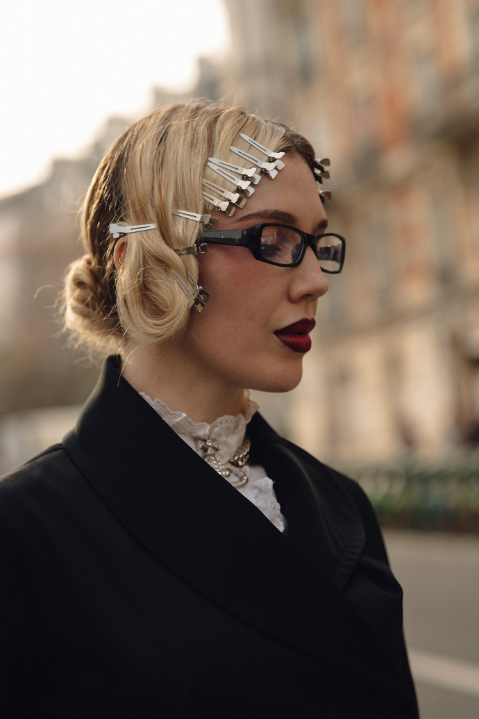 αξεσουάρ μαλλιών