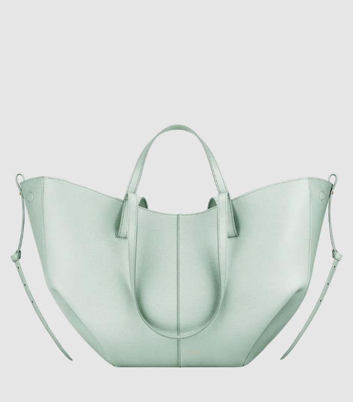 Basket bag με λουράκι