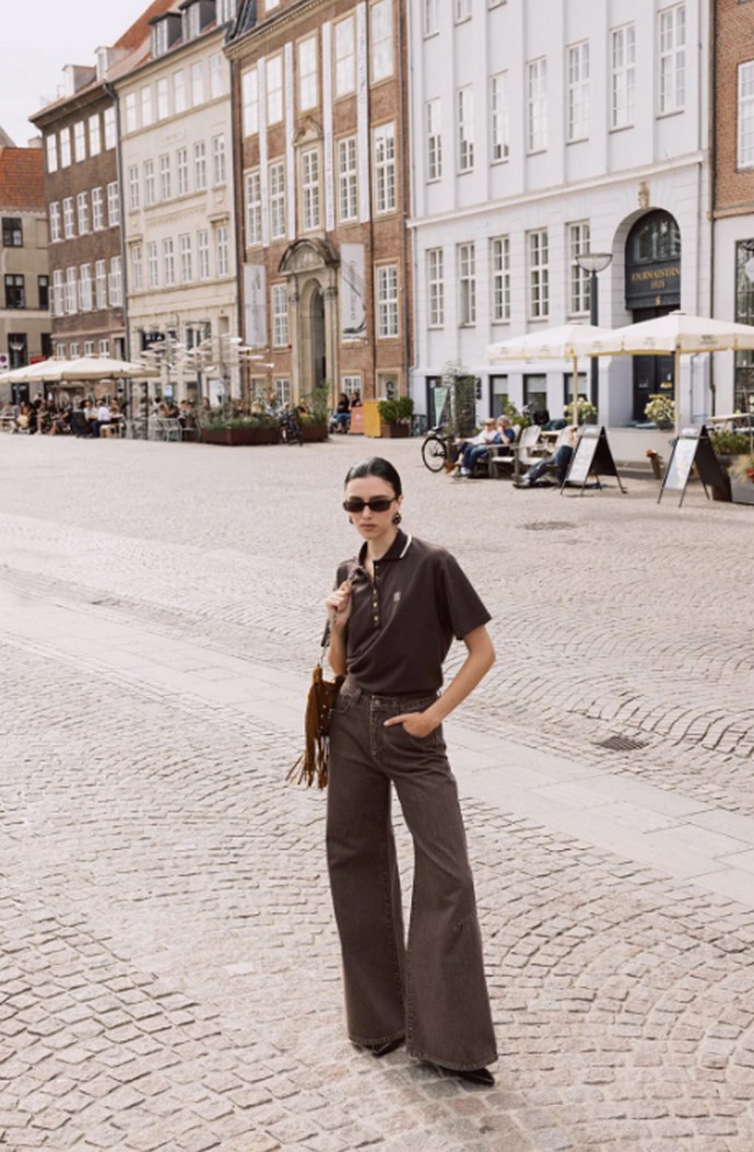 Τζιν παντελόνα καμπάνα