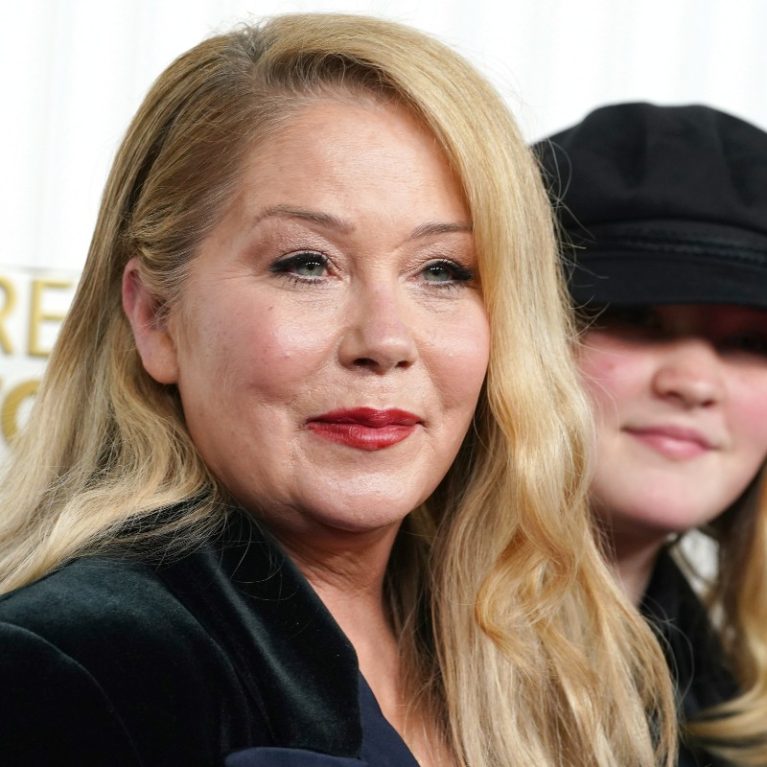 H Christina Applegate ήταν 5 ετών όταν κακοποιήθηκε σεξουαλικά για πρώτη φορά