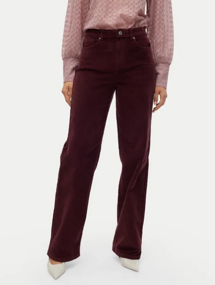 Παντελόνι σε ίσια γραμμή