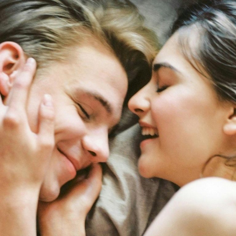 5 ζευγάρια ζωδίων που δεν θα χωρίσουν ποτέ. Για πάντα και λίγο ακόμα