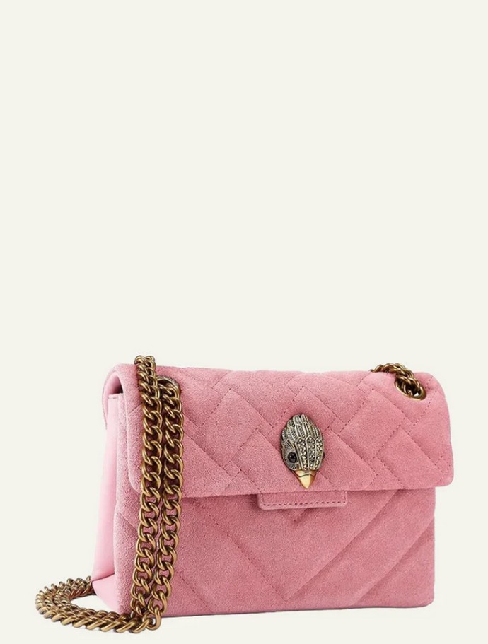 Τσάντα καπιτονέ με λουράκι-αλυσίδα