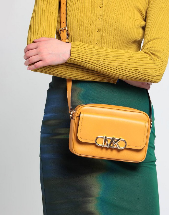 Τσάντα με λογότυπο