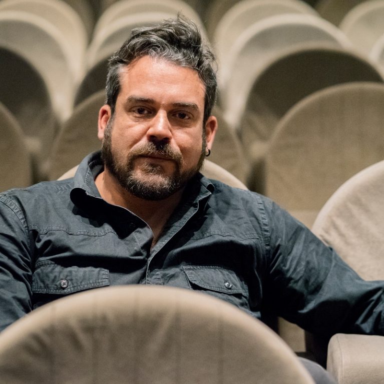 Σειράρα alert: Θρίλερ 6 επεισοδίων στην ΕΡΤ με Πυγμαλίωνα Δαδακαρίδη και Fanny Ardant