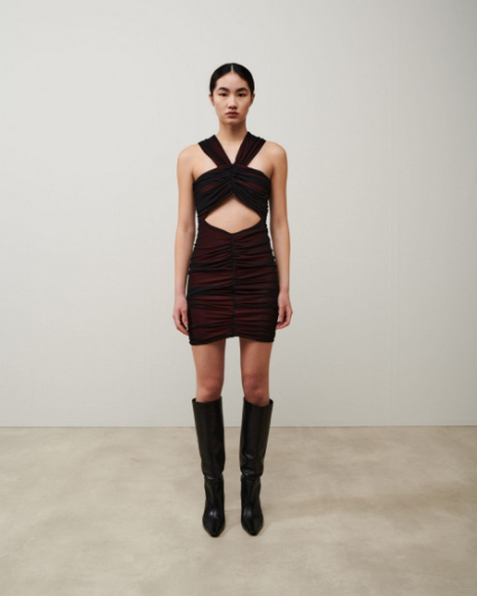 Φόρεμα με cut-outs