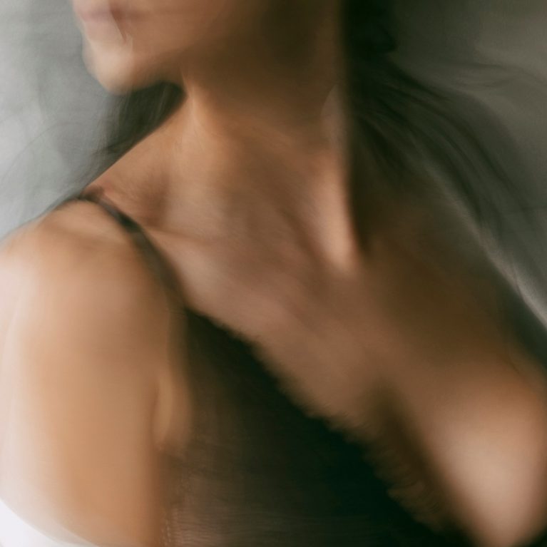 Πώς η απιστία «μεταμορφώνει» τον εγκέφαλο σου για πάντα