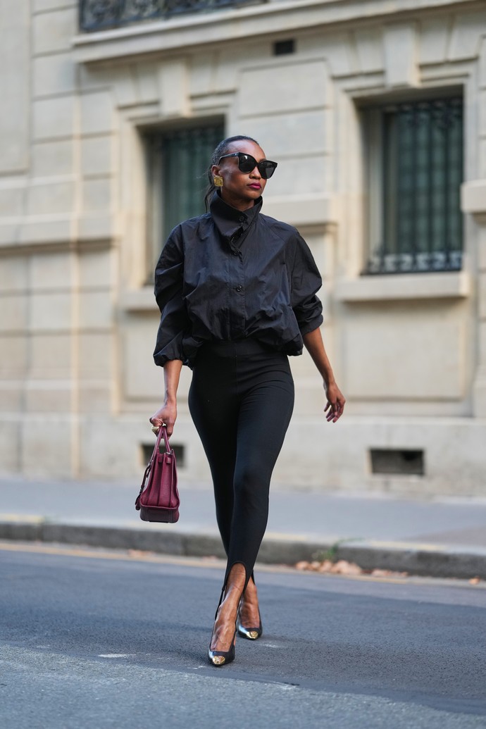 Η νέα εμμονή είναι το funnel το μπουφάν με τον πολύ ψηλό λαιμό