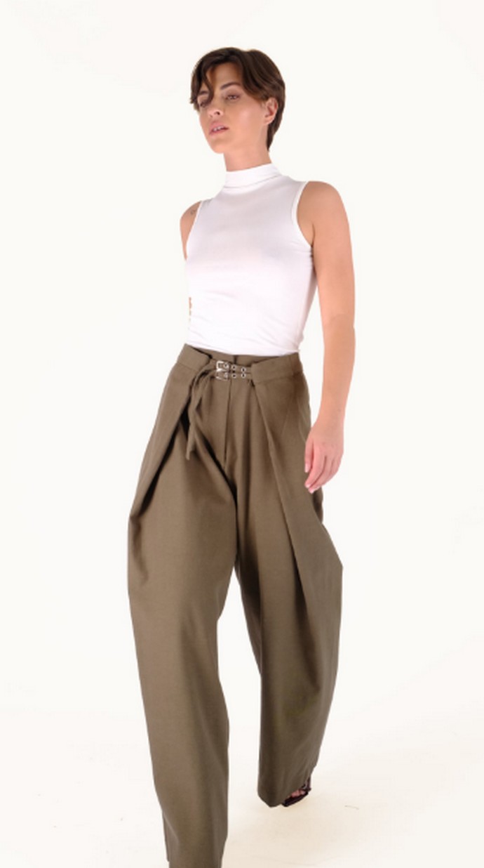 Ψηλόμεσο παντελόνι