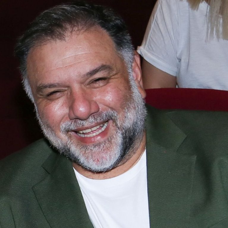 Γρηγόρης Αρναούτογλου: Η σπάνια δημόσια εμφάνιση με τον 13χρονο γιο του