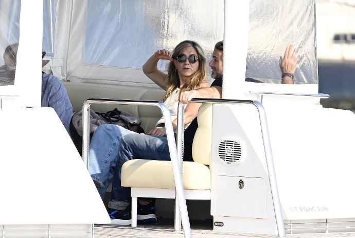 Jennifer Aniston σύντροφος, Jennifer Aniston Μαγιόρκα