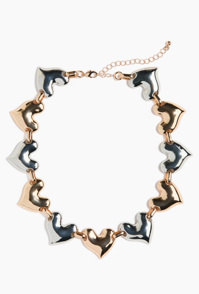 Κολιέ-αλυσίδα με καρδιές