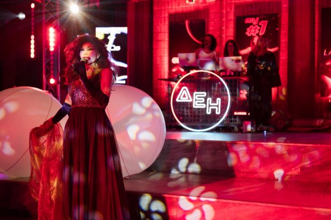 ladylike oneman Party