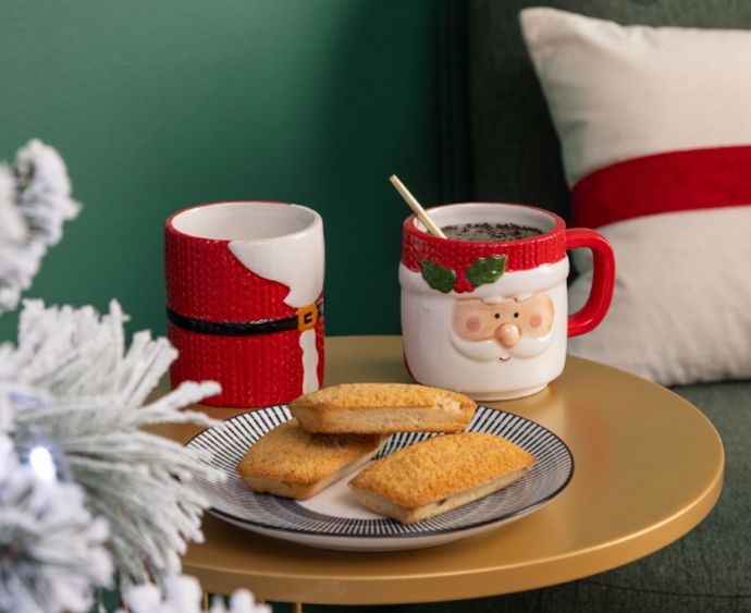 Χριστουγεννιάτικες Κούπες