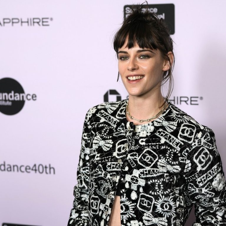 3 φορές που η Kristen Stewart απογείωσε το σουτιέν στο κόκκινο χαλί