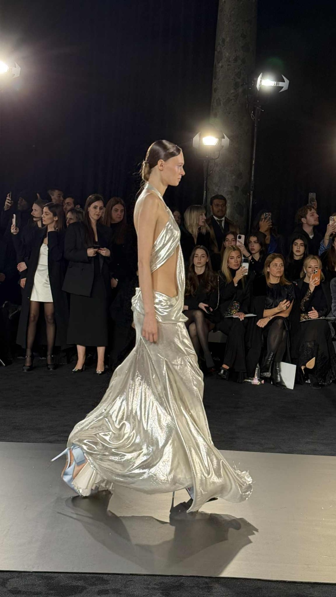 Carla Bruni Celia Kritharioti