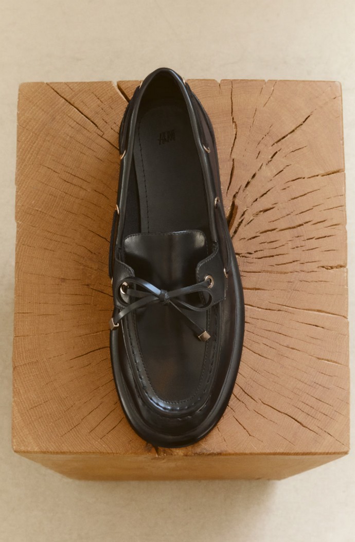 Loafers με κορδόνια