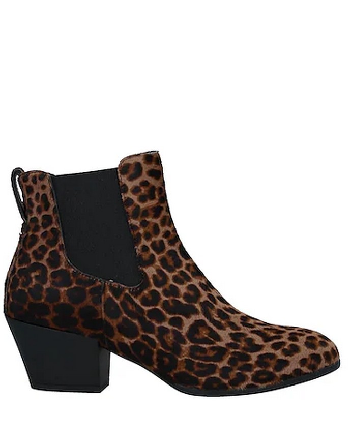 Μποτάκια με χαμηλό τακούνι