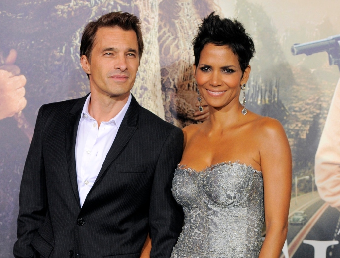 Halle Berry: Ζητά πίσω την επιμέλεια του γιου της. Γυρνά «οργισμένος» από το σπίτι του Olivier Martinez