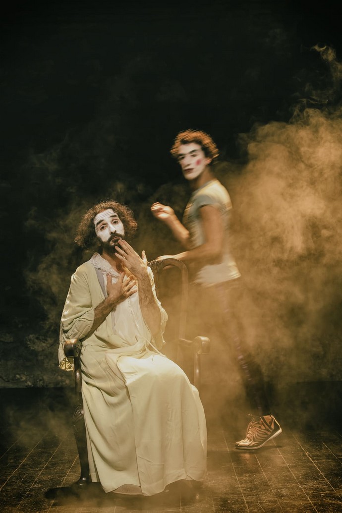 θέατρο παράσταση