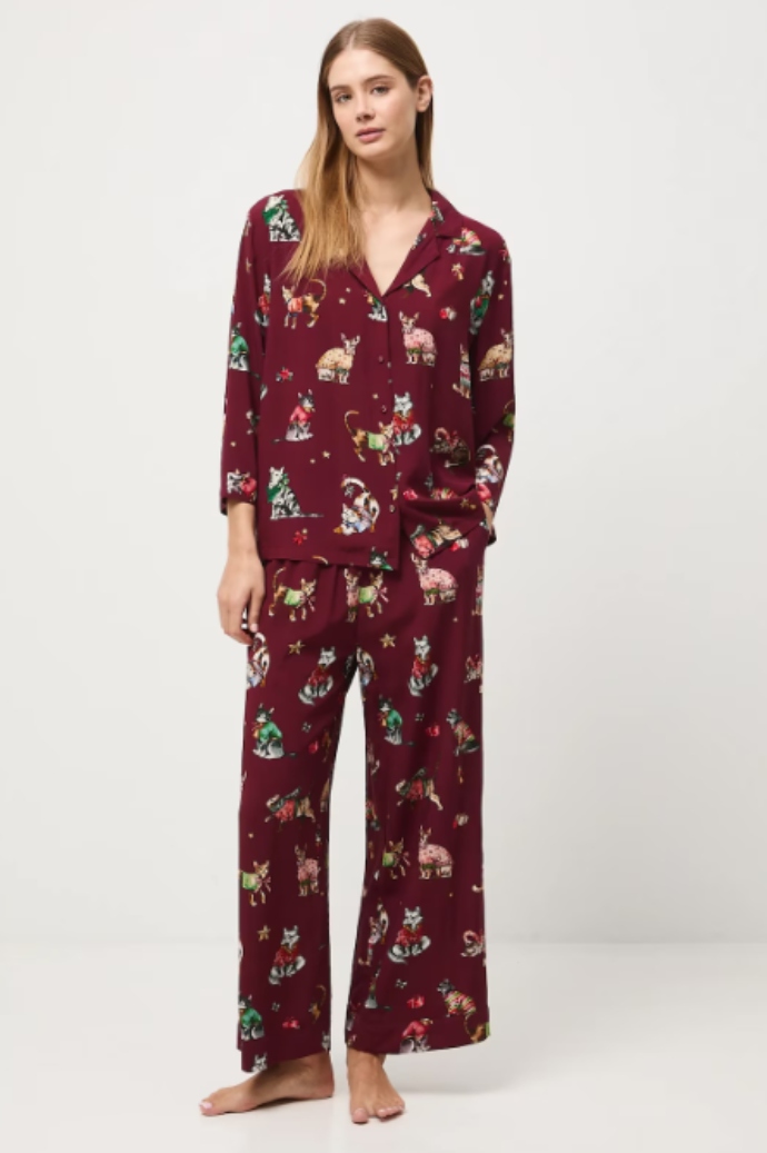 σετ πιτζάμες με χριστουγεννιάτικο print