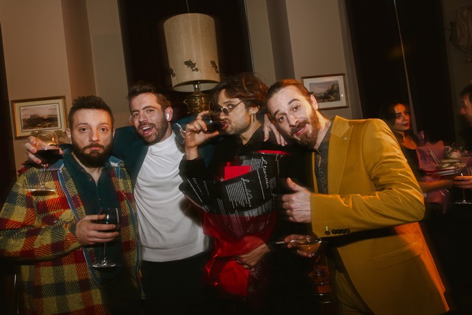 παράσταση Γιάννης Νιάρρος 