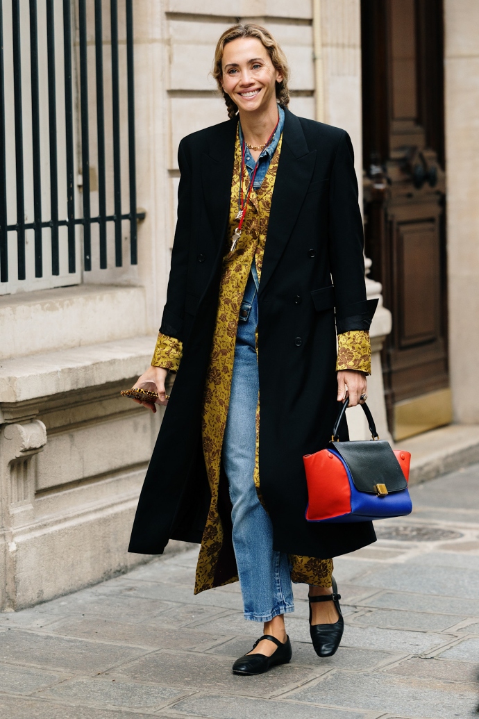 μαύρο παλτό