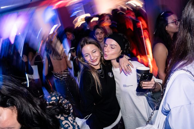 party Ladylike & Onemam