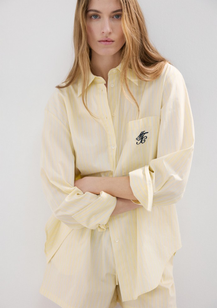 Ριγέ πουκάμισο σε χαλαρή γραμμή