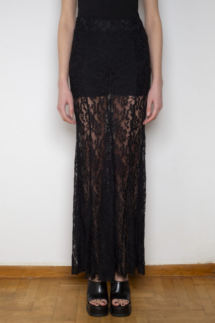 Φούστα από δαντέλα 