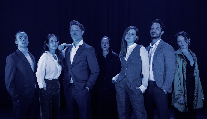 παραστάσεις μετά το Πάσχα