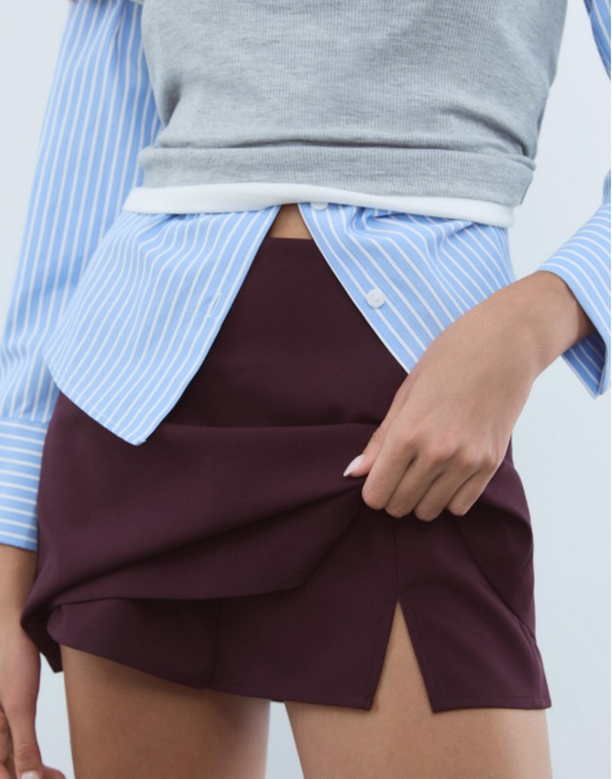 Skort με σκίσιμο 