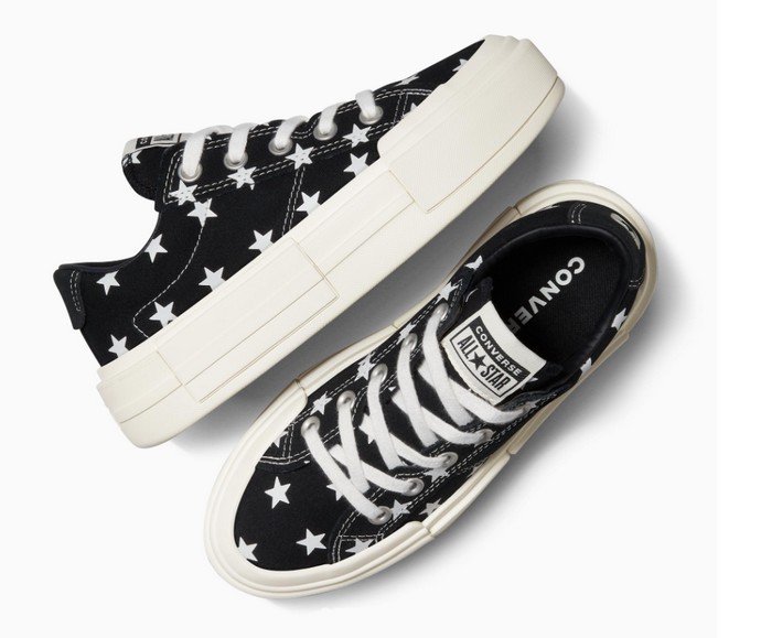 Αθλητικά με chunky σόλα