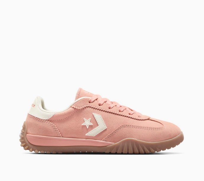 Αθλητικά trainers από σουέντ και δέρμα