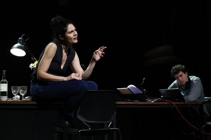 συναίνεση, μαρτυρία μιας κλεμμένης εφηβείας