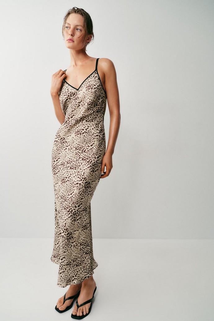 Φόρεμα σε animal print
