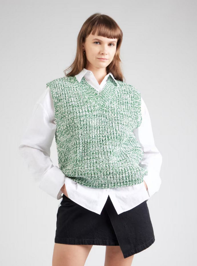 Πλεκτό αμάνικο πουλόβερ