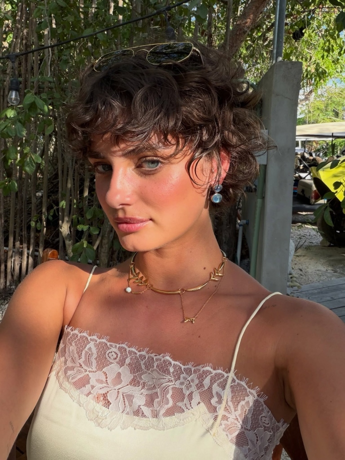Taylor Hill