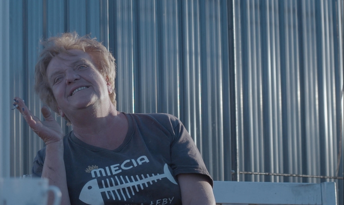 The Queen and the Smokehouse