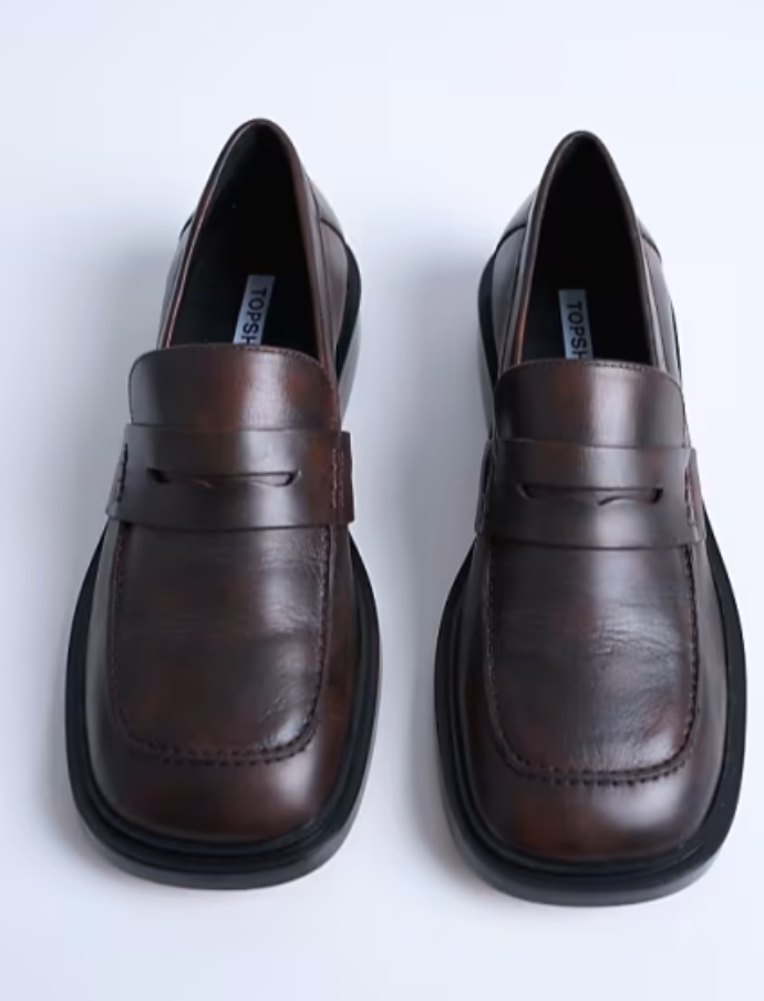 loafers με τετράγωνη μύτη