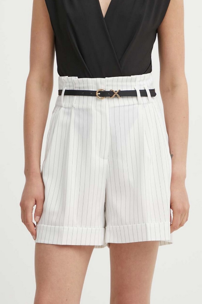 Pinstriped σορτς