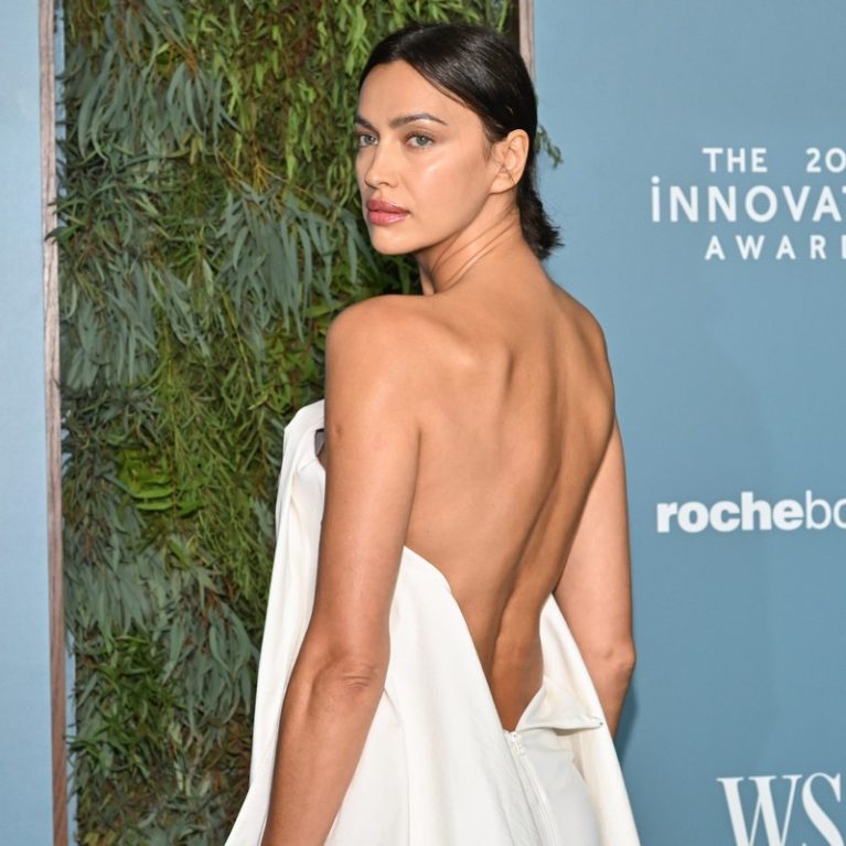 WSJ. Innovator Awards 2026: Οι 5 καλύτερες εμφανίσεις από ένα χαλί-ωδή στο black & white