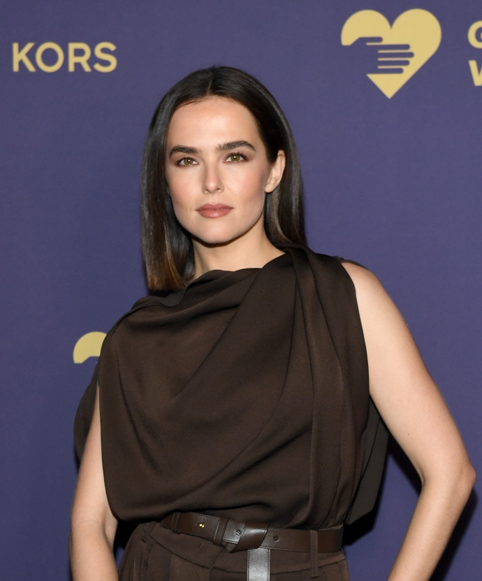 Zoey Deutch